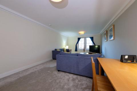 2 bedroom flat for sale, 6 (Flat 12) Powderhall Brae