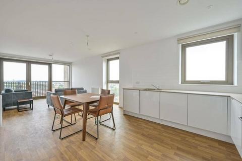 2 bedroom apartment to rent, 822 Seven Sisters Road, London, N15