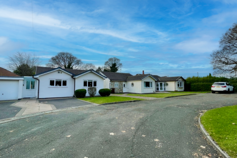 2 bedroom bungalow for sale, Lambert Close, Preston PR2