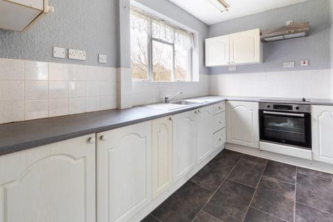 3 bedroom semi-detached house for sale, Kingston Road, Scunthorpe, North Lincolnshire, DN16