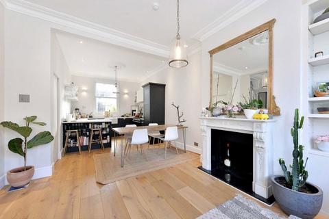 4 bedroom terraced house for sale, Chesson Road, London W14