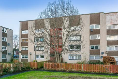 2/3 Calder Crescent, Edinburgh, EH11 4JG