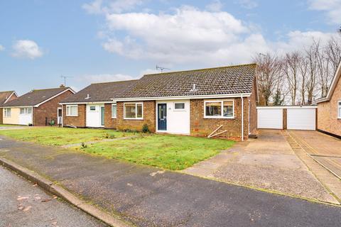 3 bedroom semi-detached bungalow to rent, Heron Gardens, Stalham, NR12