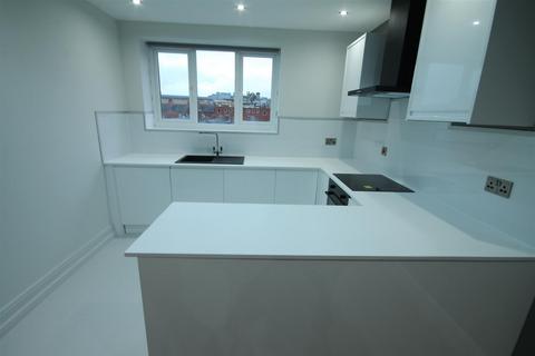 2 bedroom apartment to rent, Nun Street, Newcastle Upon Tyne