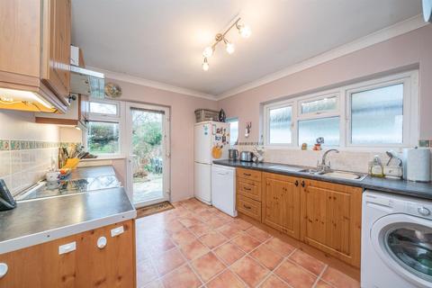 2 bedroom semi-detached bungalow for sale, Ludlow Way, Croxley Green