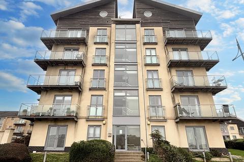 1 bedroom flat for sale, Cei Dafydd, Barry, CF63