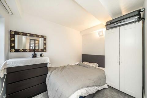 1 bedroom flat to rent, Rope Street, London SE16