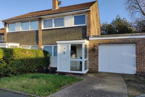 4 bedroom semi-detached house for sale, Forstal Close, Bromley, BR2