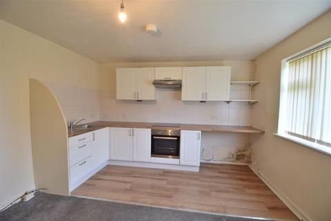 2 bedroom flat to rent, Holland Court, Kingsholm