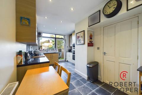 26 Wimborne Drive, Pinner, HA5 1NQ