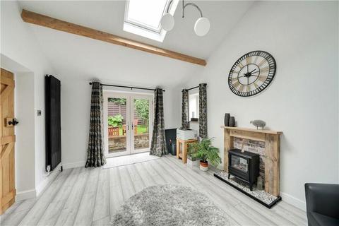 4 Bridge End Cottages, Birstwith, Harrogate, HG3 2NP