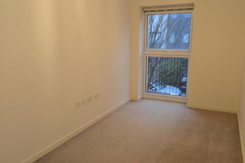 2 bedroom flat to rent, Hitchin Lane, Stanmore