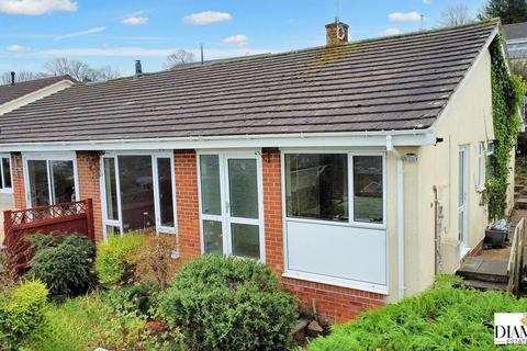 2 bedroom semi-detached bungalow for sale, Anstey Crescent, Tiverton