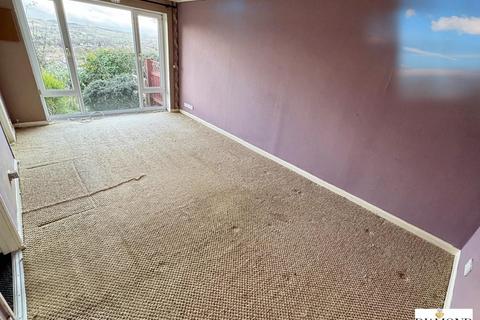 23 Anstey Crescent, Tiverton, EX16 4JR