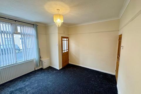 2 bedroom terraced house to rent, Leonard Street, Darlington DL1