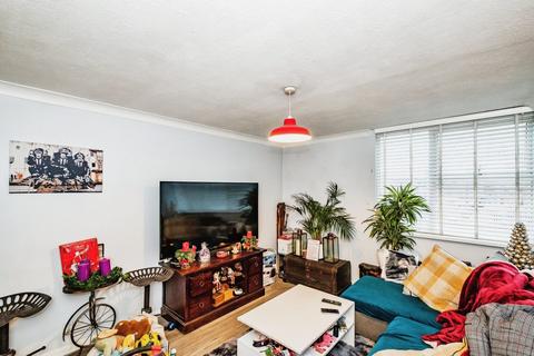 1 bedroom flat for sale, Bridge Road, Worthing BN14