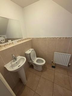 2 bedroom terraced house to rent, The Scholes, St. Helens WA10