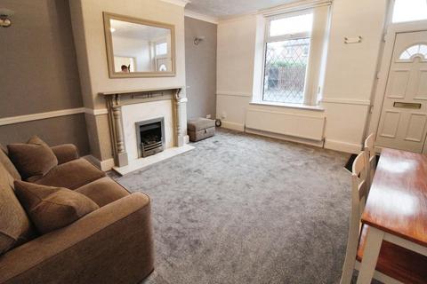 2 bedroom end of terrace house to rent, Nora Place, Bramley, , LS13 3JE