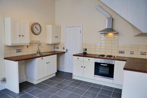 2 bedroom terraced house for sale, High Street, Calne