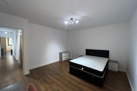 2 bedroom apartment to rent, Touthill Close, Peterborough PE1