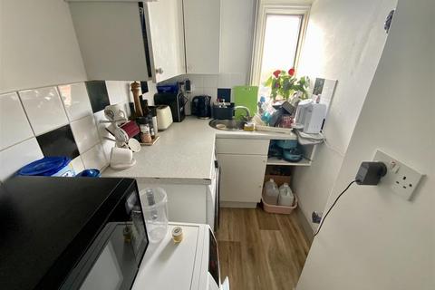 Studio for sale, Norfolk Terrace, Brighton