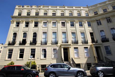 1 bedroom flat to rent, Brunswick Square, Hove