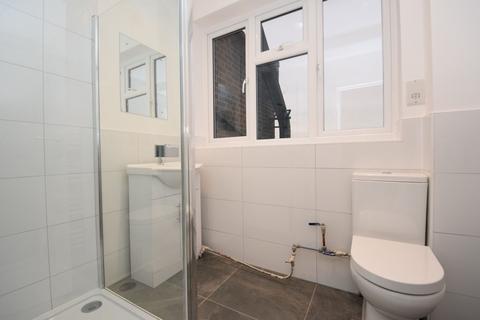 1 bedroom property to rent, 110a Victoria Road, Ruislip HA4