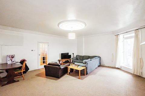 1 bedroom apartment for sale, Grand Avenue, Worthing BN11