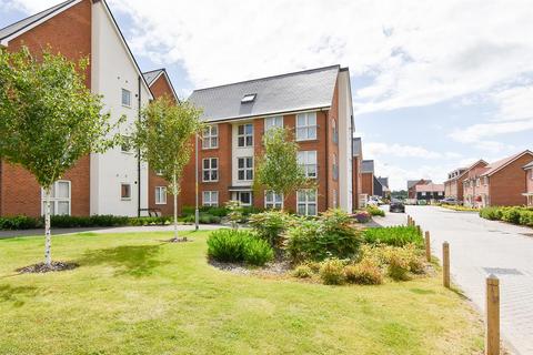 2 bedroom apartment for sale, Viking Road, Peters Village, Wouldham