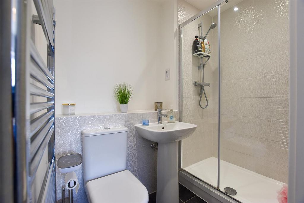 # En-Suite.jpg