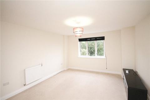 2 bedroom apartment to rent, Chalfont Road, London, SE25