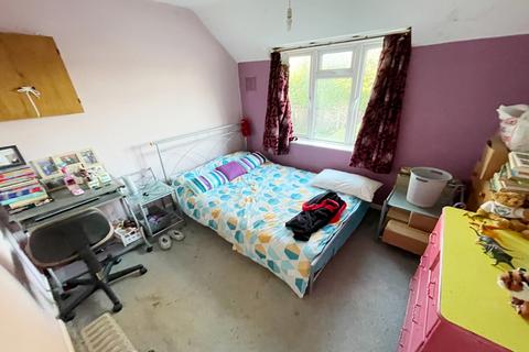 3 bedroom terraced house for sale, Montgomery Avenue, Kinson, Dorset