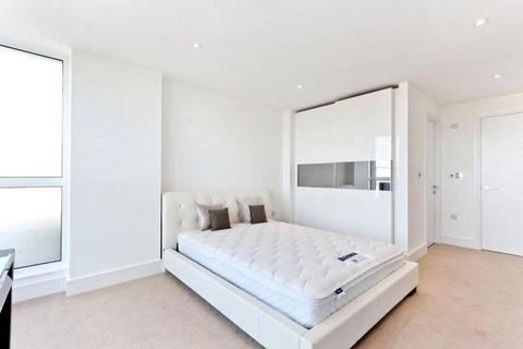 3 bedroom flat to rent, Rope Street, Canada Water, London, SE16