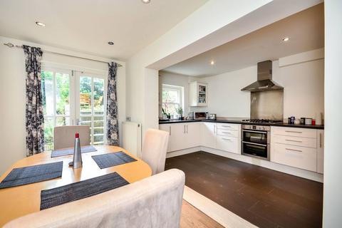 2 bedroom maisonette for sale, St Anns Road, Holland Park, London, W11