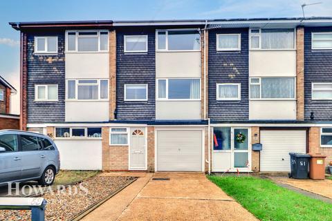 3 bedroom terraced house for sale, Gloucester Avenue, Oulton Broad