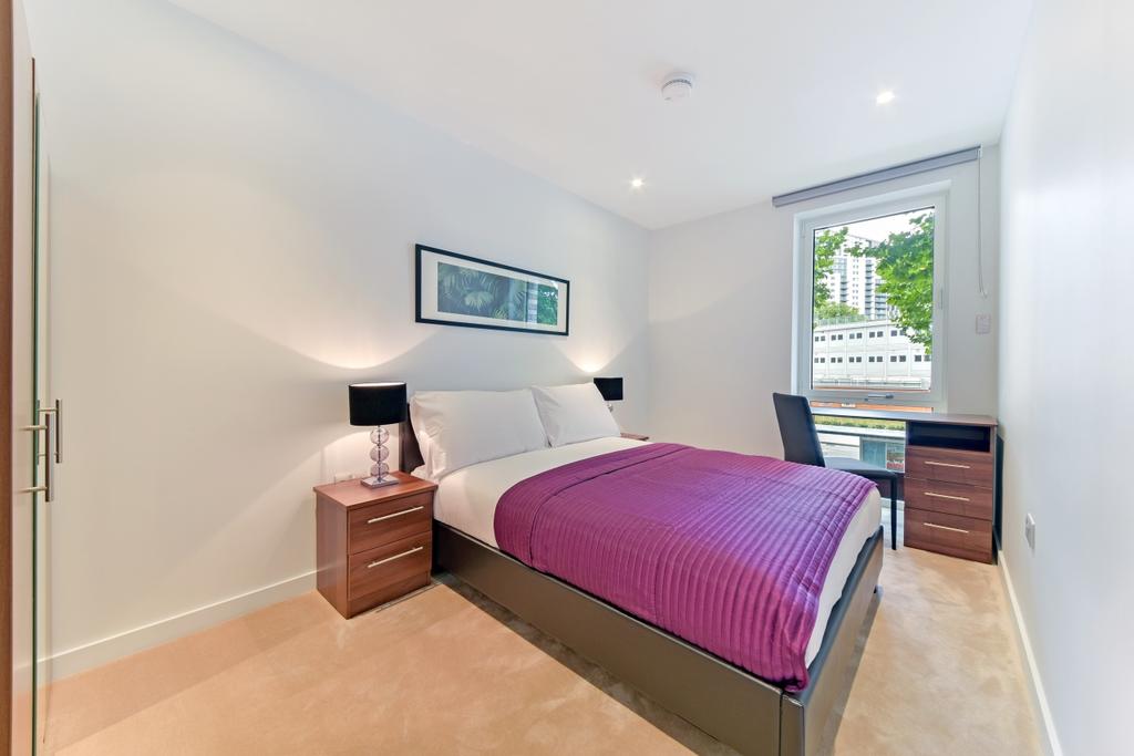 Bedroom - Heygate St
