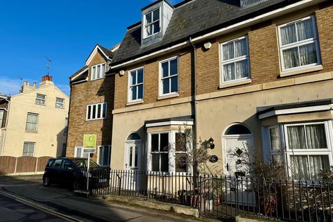 3 bedroom end of terrace house for sale, Blenheim Road, Deal, Kent, CT14