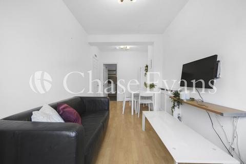 4 bedroom terraced house for sale, Rope Street, Surrey Quays, London, SE16