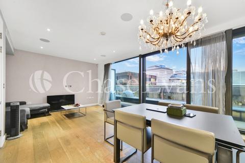 2 bedroom flat for sale, Sterling Mansions, Leman Street, Aldgate, London, E1