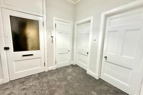 2 bedroom flat to rent, Alexandra Parade, Dennistoun, Glasgow, G31