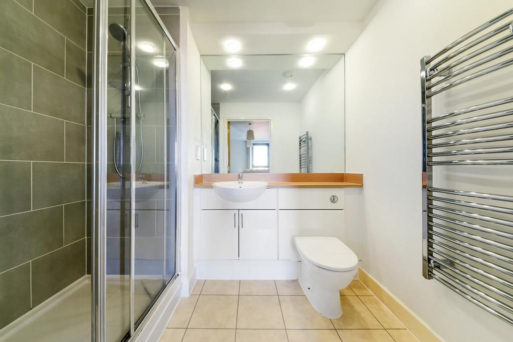 Bathroom - Dalston S