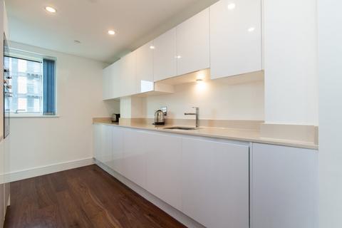 3 bedroom flat for sale, Lincoln Plaza, Canary Wharf, London, E14