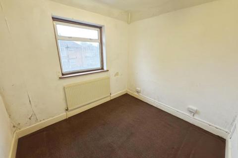 12 Reynolds Close, Carshalton, SM5 2AY