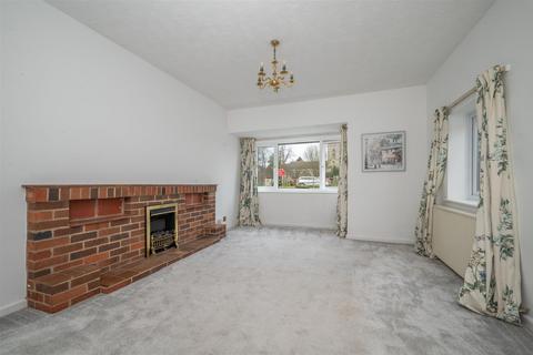 1 bedroom semi-detached bungalow for sale, Station Road, Evesham WR11