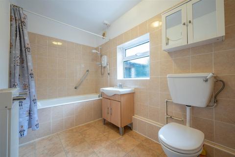 1 bedroom semi-detached bungalow for sale, Station Road, Evesham WR11