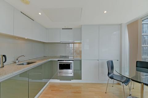 2 bedroom flat to rent, The Landmark, 22 Marsh Wall, Canary Wharf, London, E14