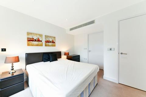 2 bedroom flat to rent, The Landmark, 22 Marsh Wall, Canary Wharf, London, E14