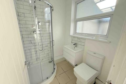2 bedroom flat for sale, Caretakers Flat, Picton Arcade, SA1