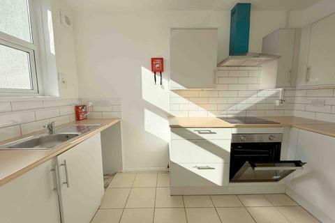 2 bedroom flat for sale, Caretakers Flat, Picton Arcade, SA1
