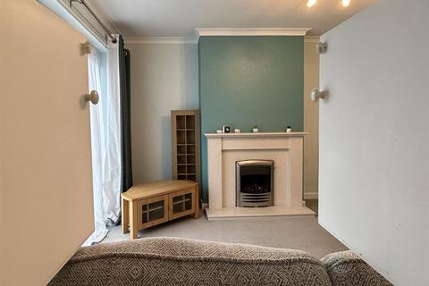 21 Brookwillow Road, Halesowen, B63 1BS